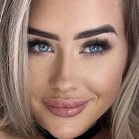 Rosie Mae Çıplak