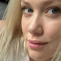 Rosy May Çıplak