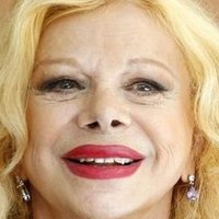 Sandra Milo Çıplak