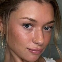 Sara Brooks Çıplak