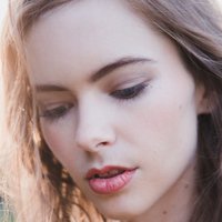 Sara Tansy Çıplak