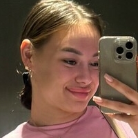 sara_thorn Çıplak
