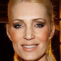 Sarah Kern Çıplak