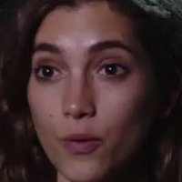Sarah-Sofie Boussnin Çıplak