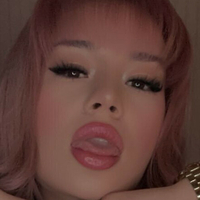 Sarahmelek Çıplak
