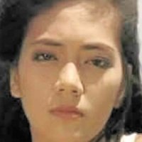 Sarsi Emmanuelle Çıplak