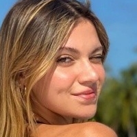 Sasha Ferro Çıplak