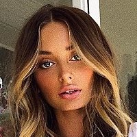 Saskia Jenkins Çıplak