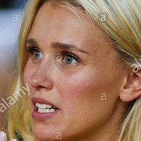 Scarlett Gartmann Çıplak