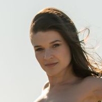 Serena J Çıplak