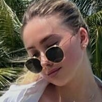 Shania Geiss Çıplak