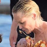 Sharon Stone Çıplak