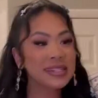 Sharon Tran Çıplak