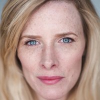 Shauna MacDonald Çıplak