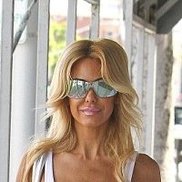 Shauna Sand Çıplak