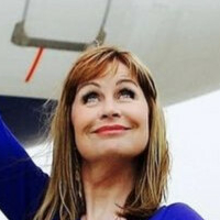 Sian Lloyd Çıplak