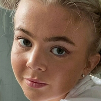 smalblonde Çıplak