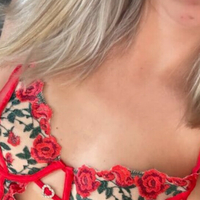 sofiasuprisd69 Çıplak