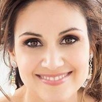 Sophie Dal Çıplak