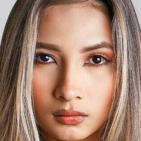 Suzana Vitoria Çıplak