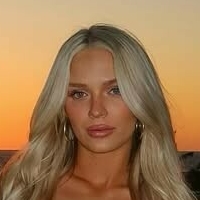 Sydney Zima Çıplak