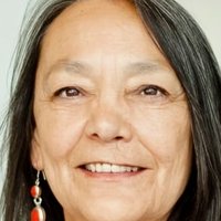 Tantoo Cardinal Çıplak