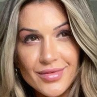 Tatiele Polyana Çıplak