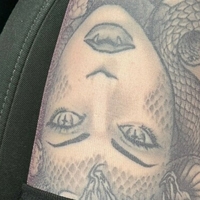 tattoos.legs.nylons.free Çıplak
