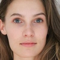 Teresa Dilger Çıplak