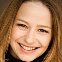 Theresa Scholze Çıplak