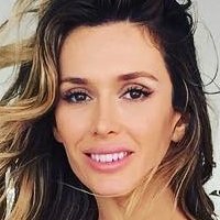 Tika Camaj Çıplak