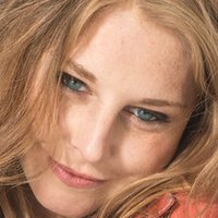 Tonya Cornelisse Çıplak