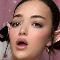 Tswinnie Çıplak