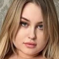 valentina_reina Çıplak