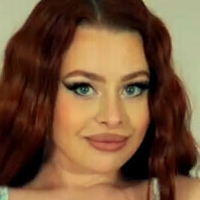 Valeriya Simulik Çıplak