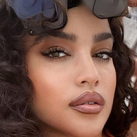 Vanessa Ann Wrigley Çıplak
