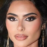 Vanne Perez Çıplak