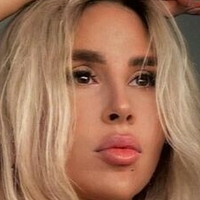 Vattel Anastasia Çıplak