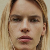 Victoria Tuaz Çıplak