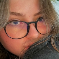 Viktoria Glebov Çıplak