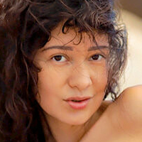 Violet Aura Çıplak