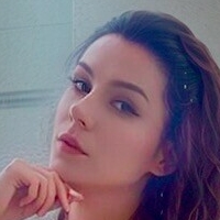 Violetta PurPur Çıplak