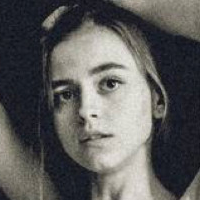 vyaltceva Çıplak