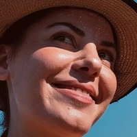 Xhoi Loja Çıplak