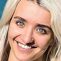 Xia Brookside Çıplak