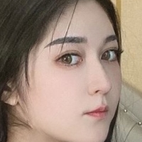 Xiao Wang Çıplak