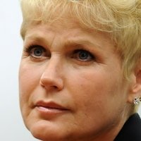 Xuxa Meneghel Çıplak