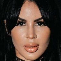 Yadydiva Çıplak