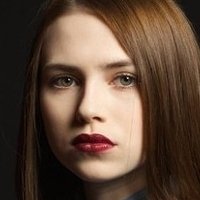 Yana Enzhaeva Çıplak
