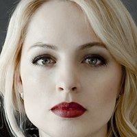 Yanina Studilina Çıplak